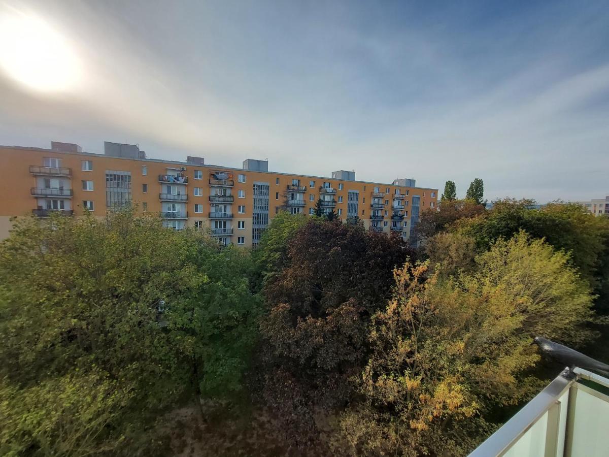 Apartman Merry Bratislava Exteriér fotografie